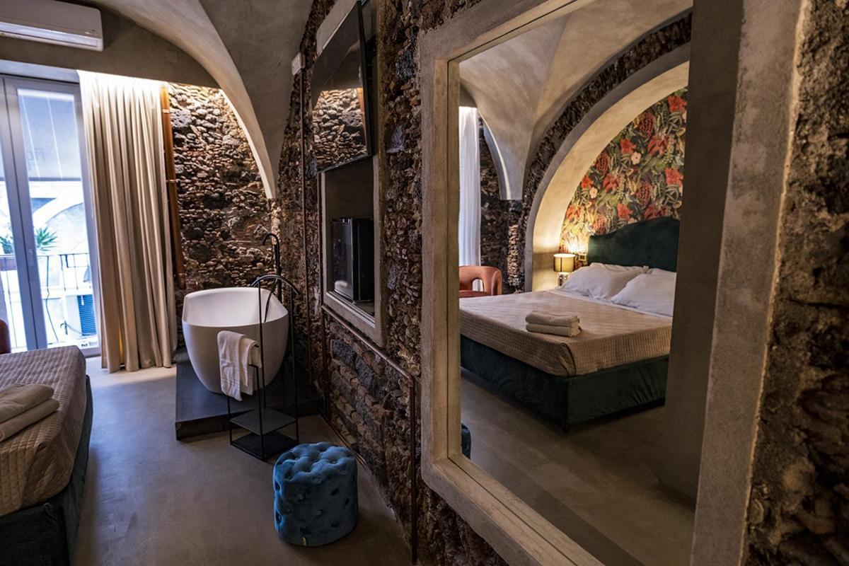 Charme Catania Central Suites Buitenkant foto