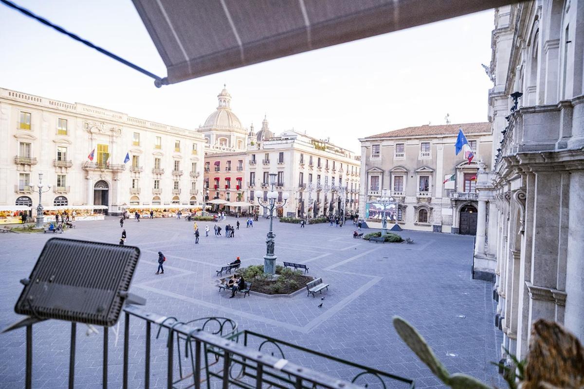 Charme Catania Central Suites Buitenkant foto