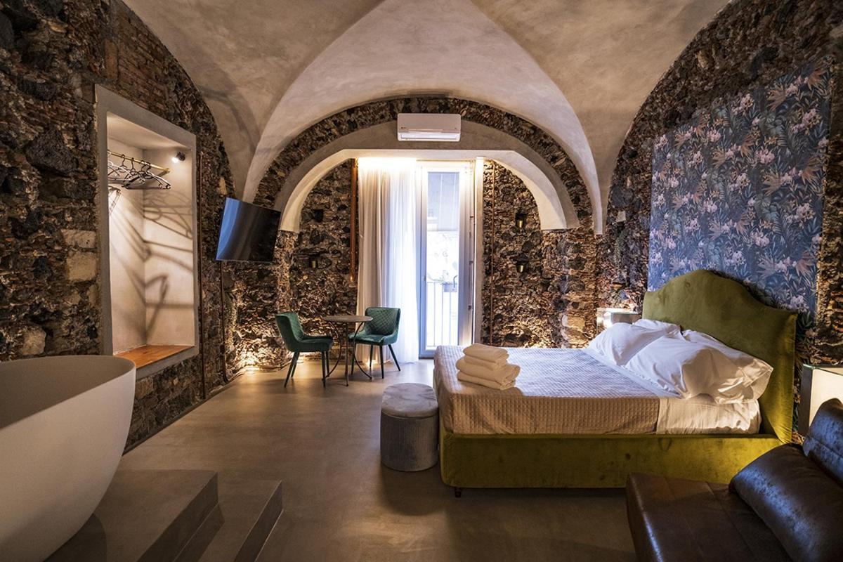 Charme Catania Central Suites Buitenkant foto