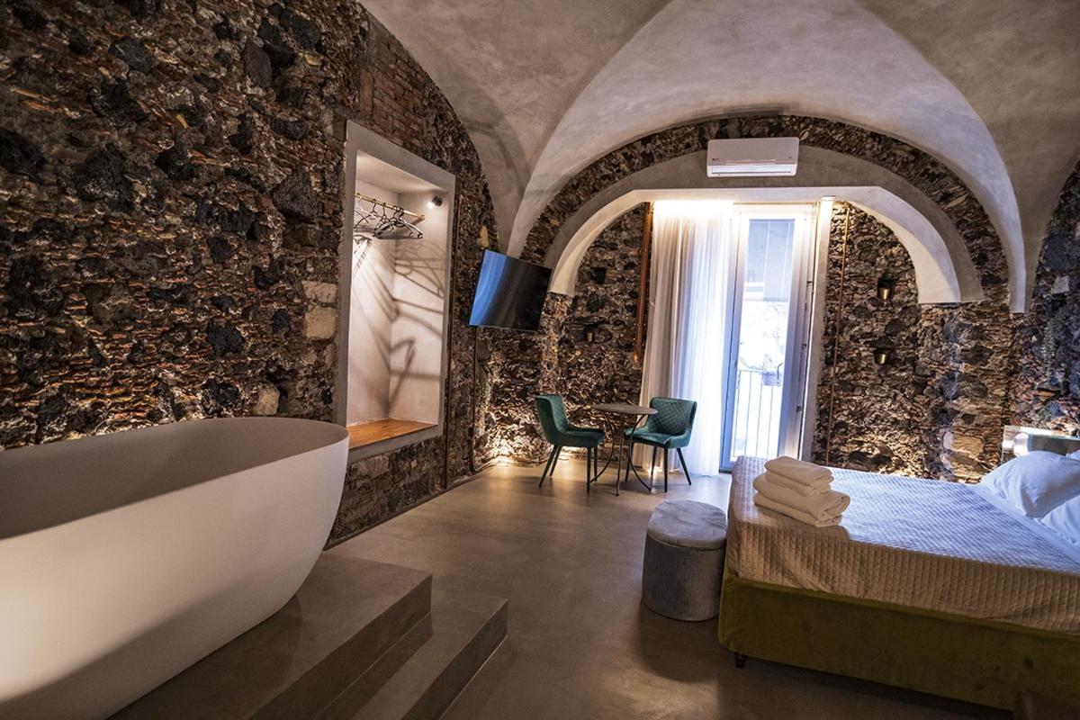Charme Catania Central Suites Buitenkant foto