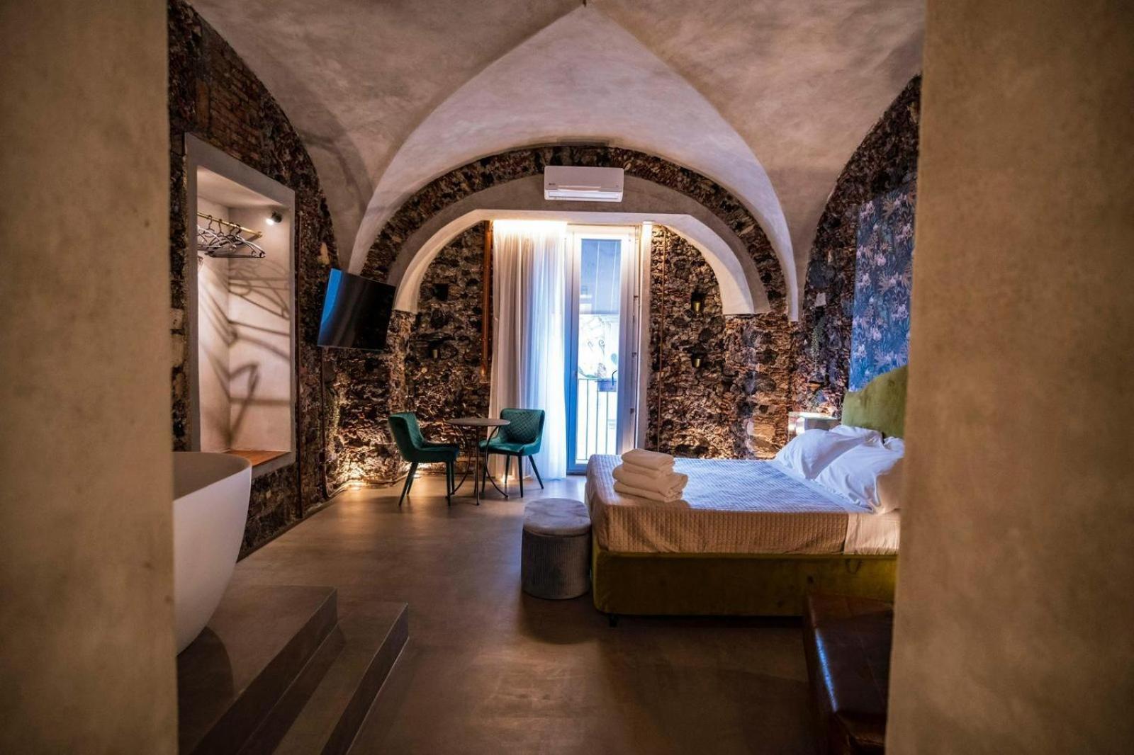 Charme Catania Central Suites Buitenkant foto